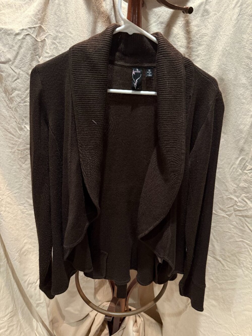 Boutique brown sweater / cardigan